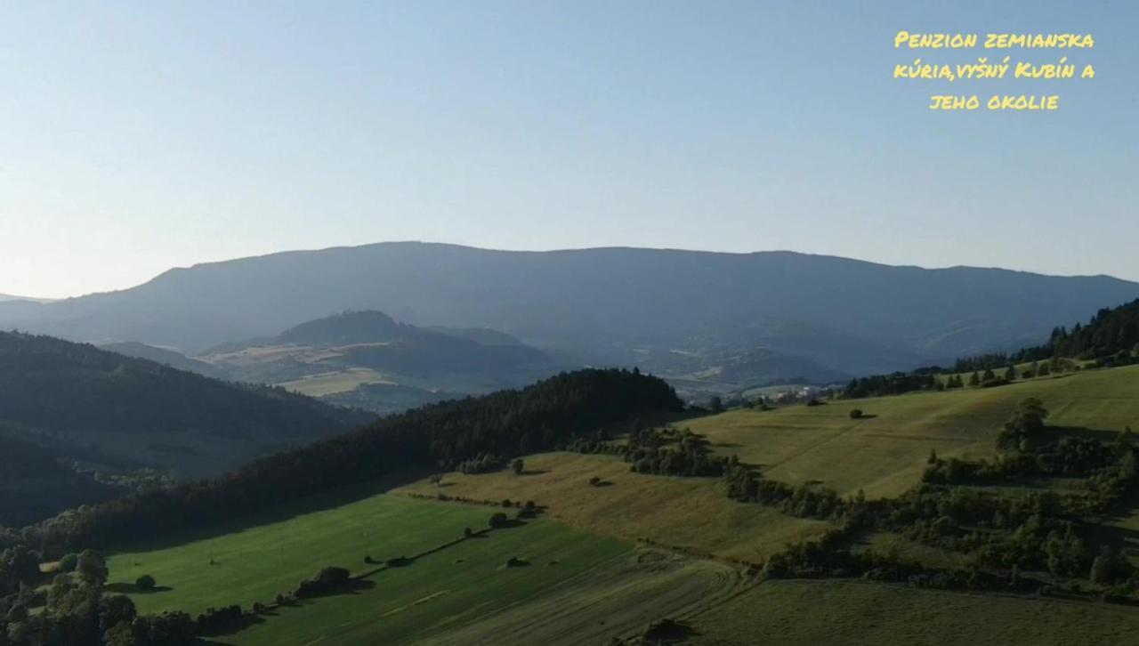 Penzión Zemianska kúria Dolny Kubin Exterior foto