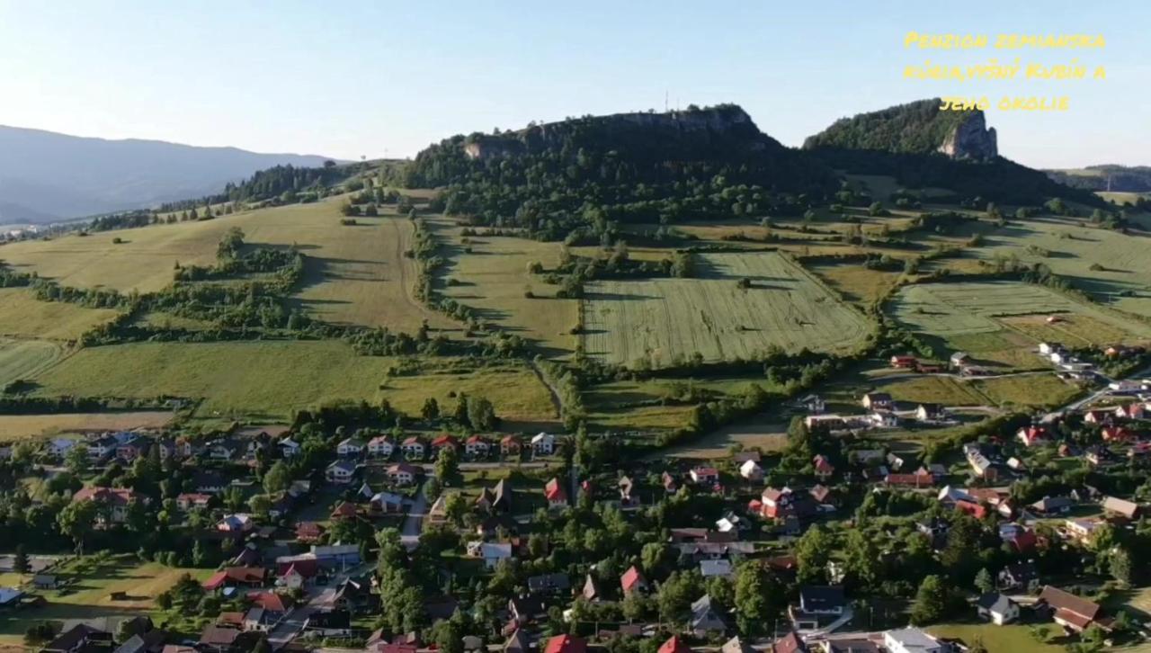 Penzión Zemianska kúria Dolny Kubin Exterior foto